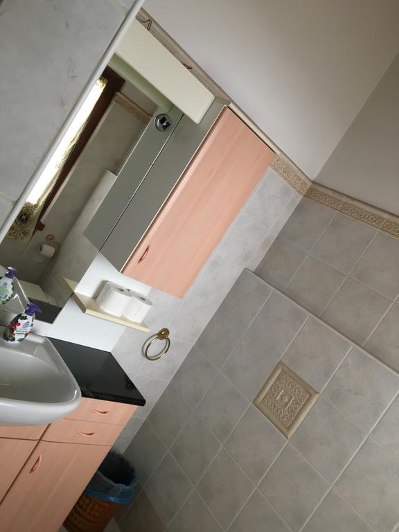 מאלצ'סינה Casella'S Apartments מראה חיצוני תמונה