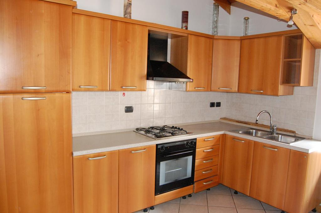 מאלצ'סינה Casella'S Apartments מראה חיצוני תמונה