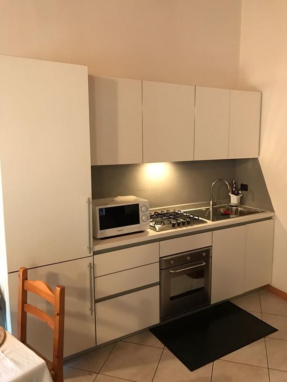 מאלצ'סינה Casella'S Apartments מראה חיצוני תמונה