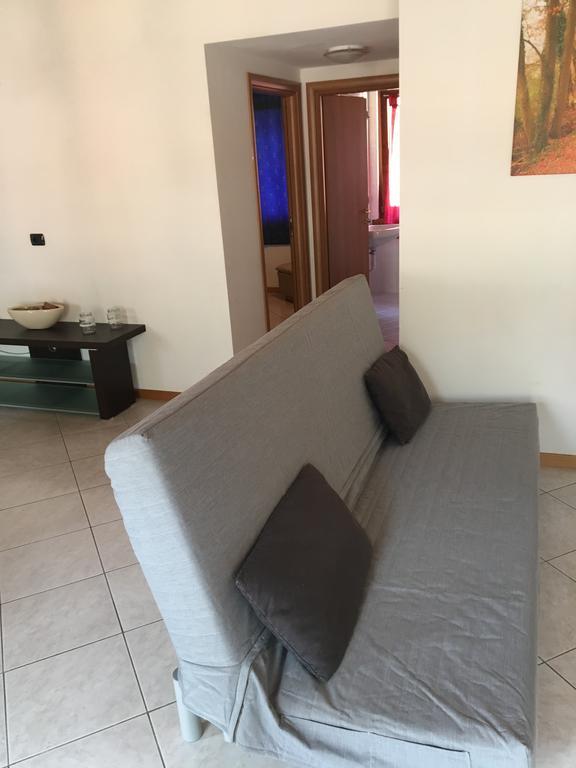 מאלצ'סינה Casella'S Apartments מראה חיצוני תמונה