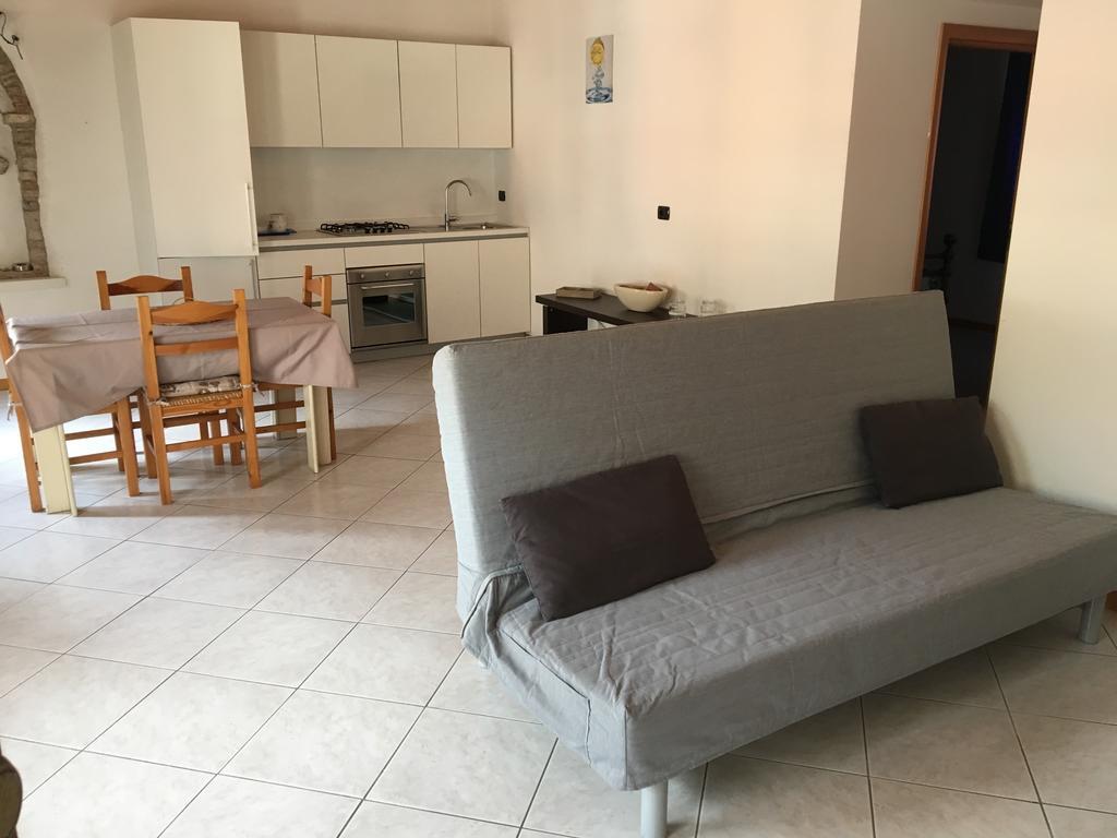 מאלצ'סינה Casella'S Apartments מראה חיצוני תמונה