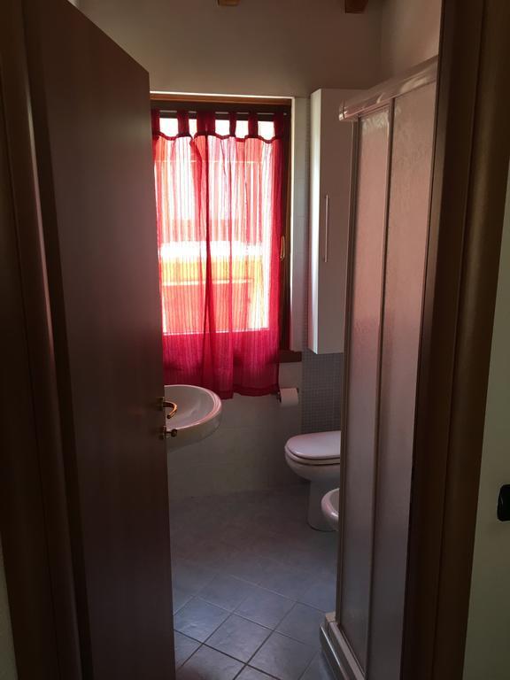 מאלצ'סינה Casella'S Apartments מראה חיצוני תמונה